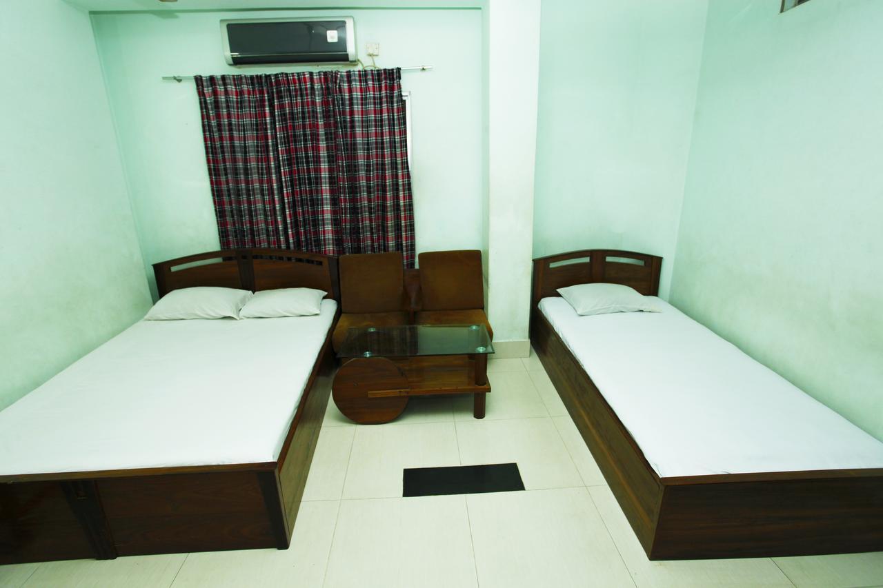 Hotel Star Park Dakhin Kattali Δωμάτιο φωτογραφία