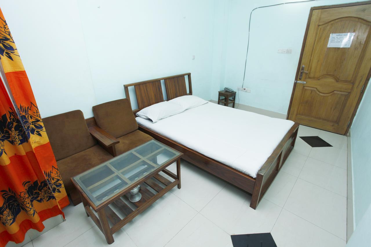 Hotel Star Park Dakhin Kattali Δωμάτιο φωτογραφία
